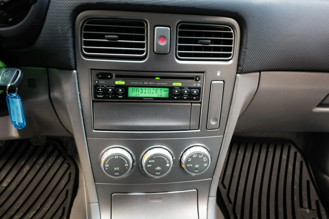 Subaru Forester - Zdjęcie 24