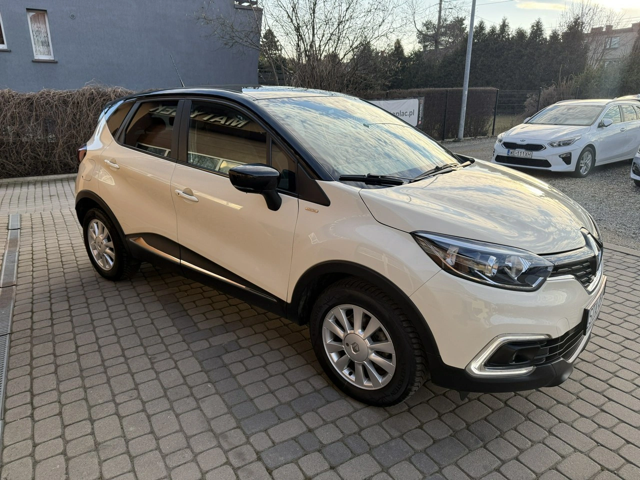 Renault Captur - Zdjęcie 3