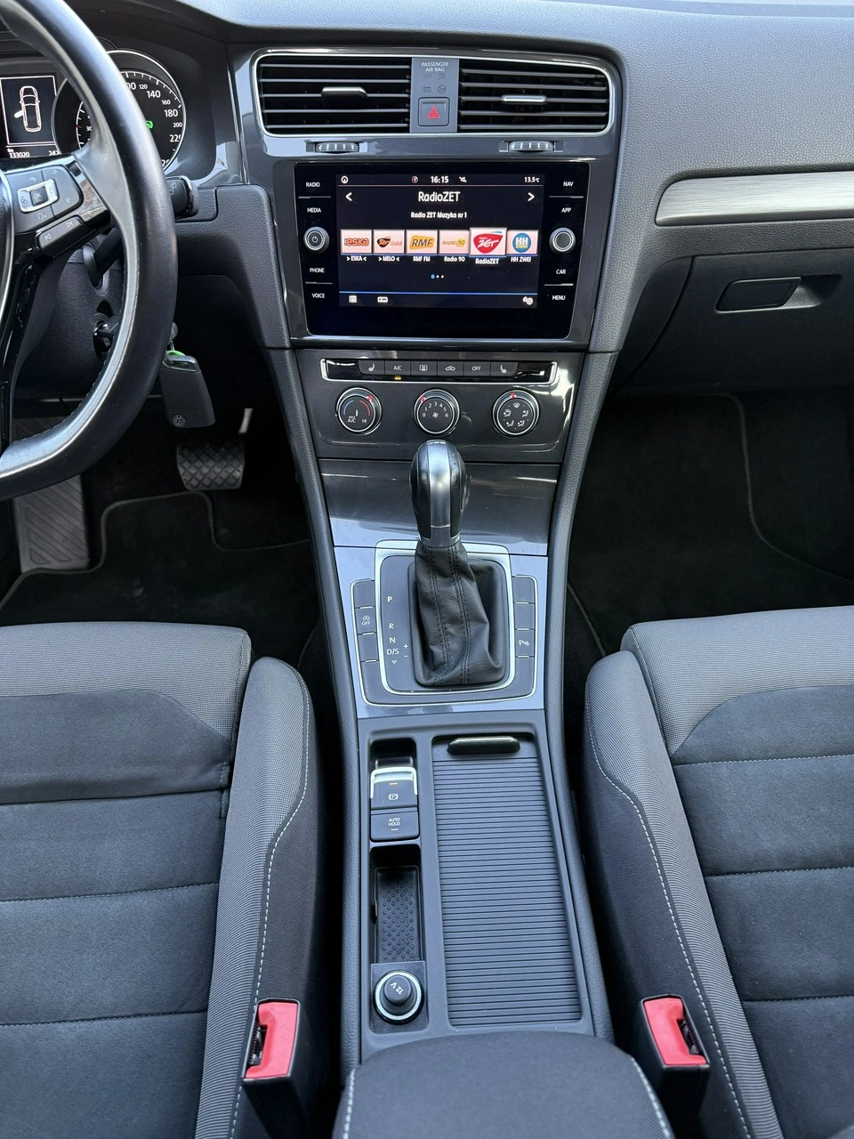 Volkswagen Golf - Zdjęcie 13