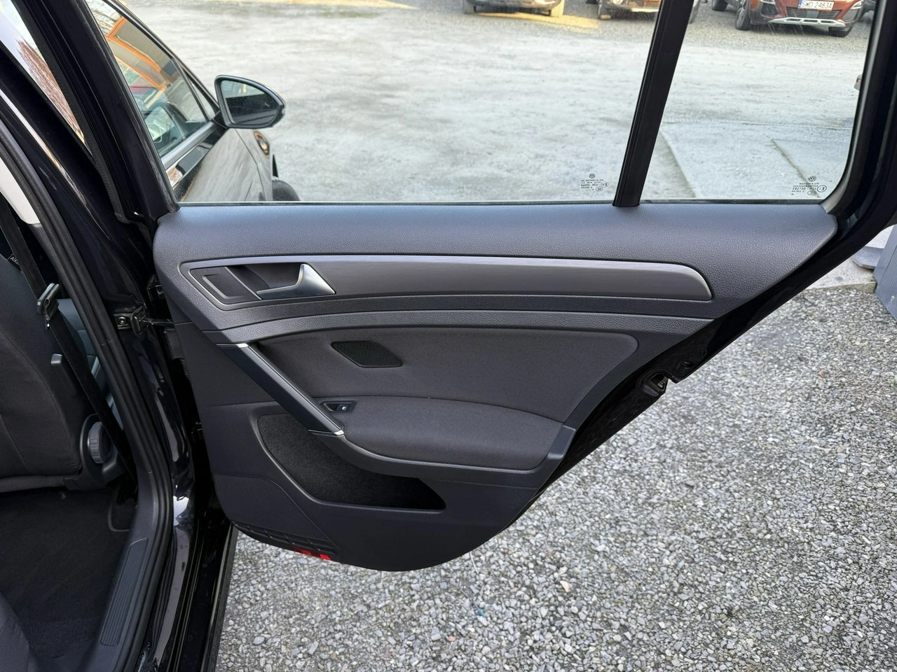 Volkswagen Golf - Zdjęcie 30