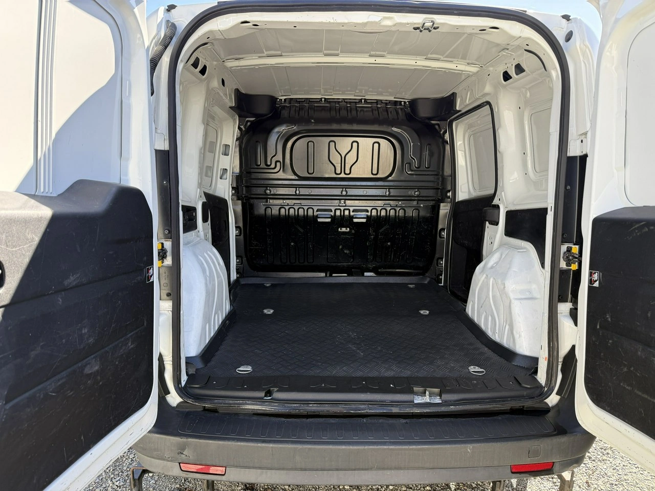 Fiat Doblo - Zdjęcie 25