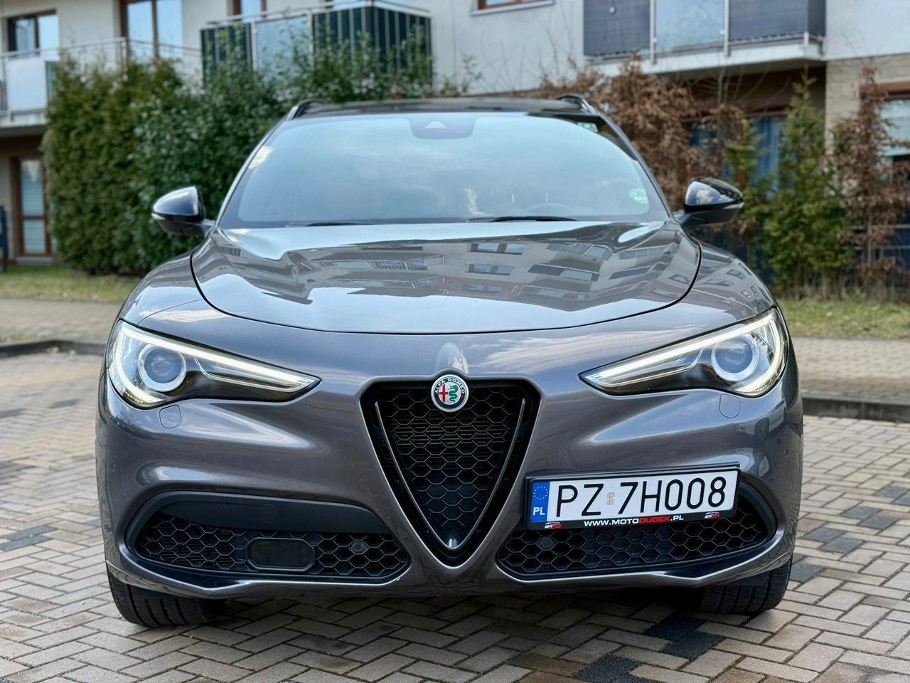Alfa Romeo Stelvio - Zdjęcie 11