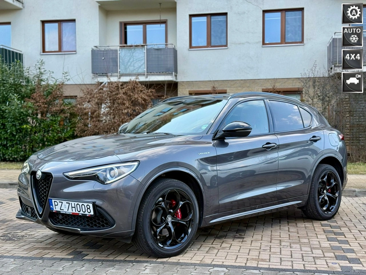 Alfa Romeo Stelvio - Główne zdjęcie