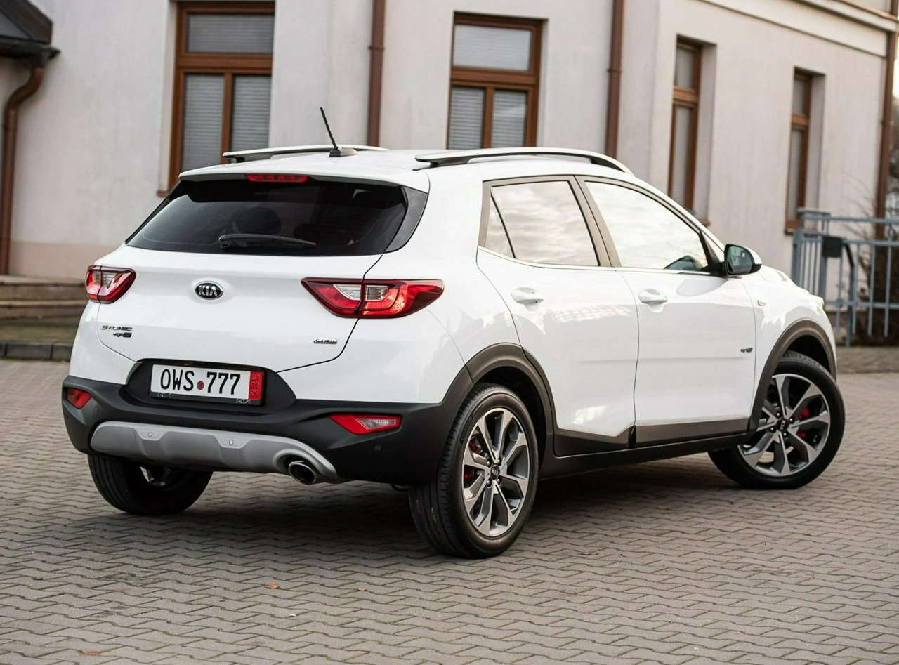 Kia Stonic - Zdjęcie 15
