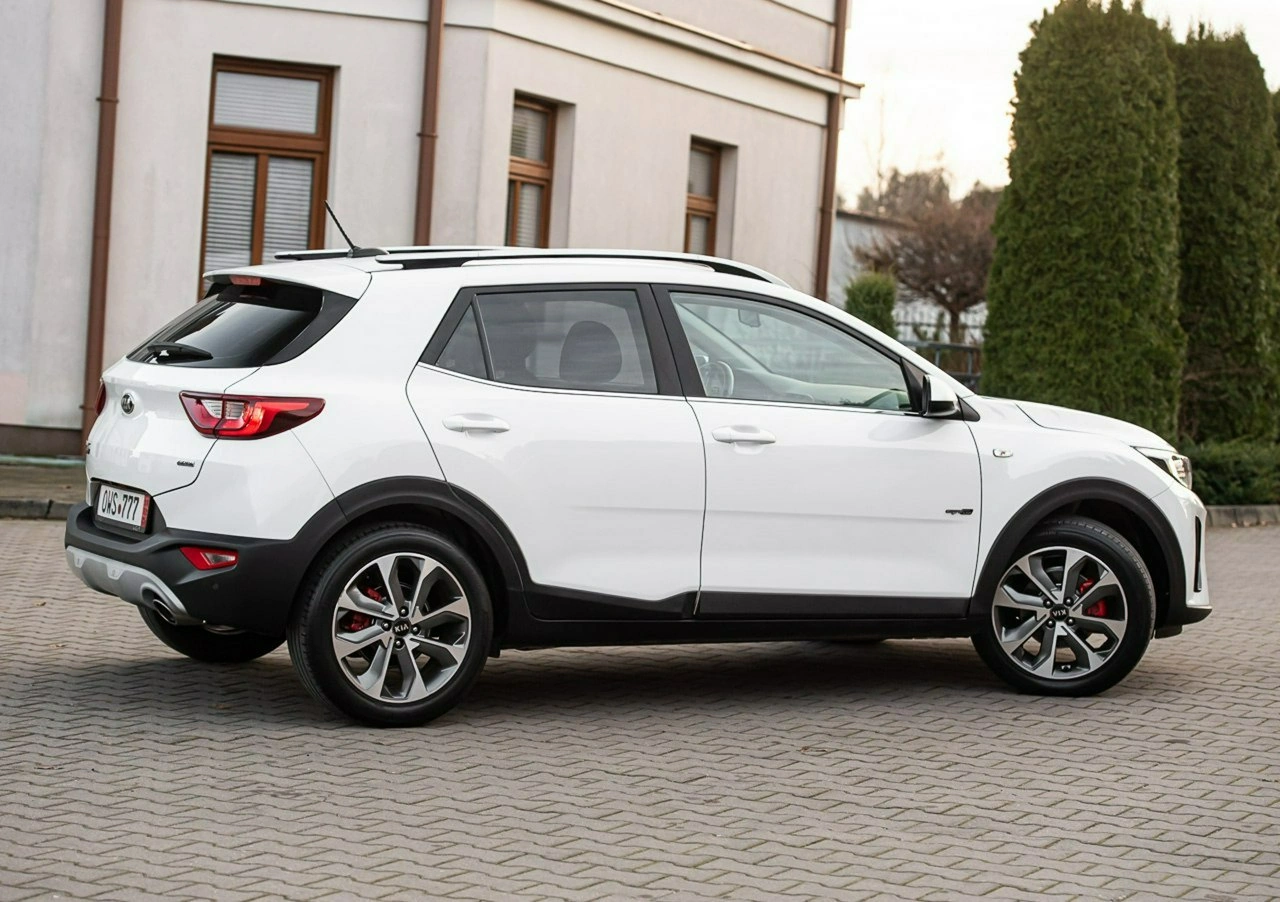 Kia Stonic - Zdjęcie 16