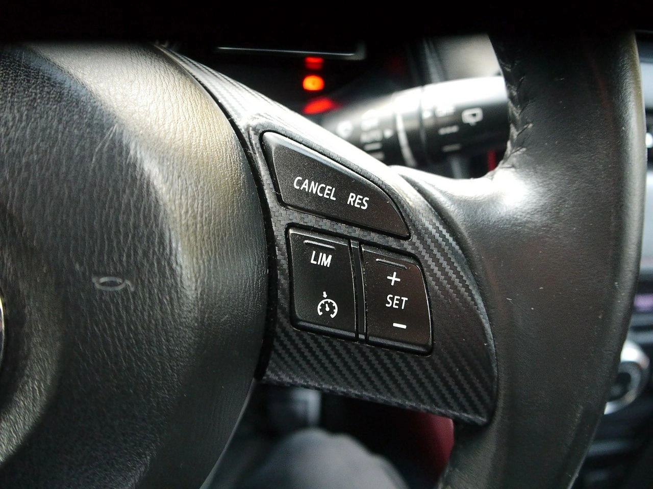 Mazda CX-3 - Zdjęcie 30