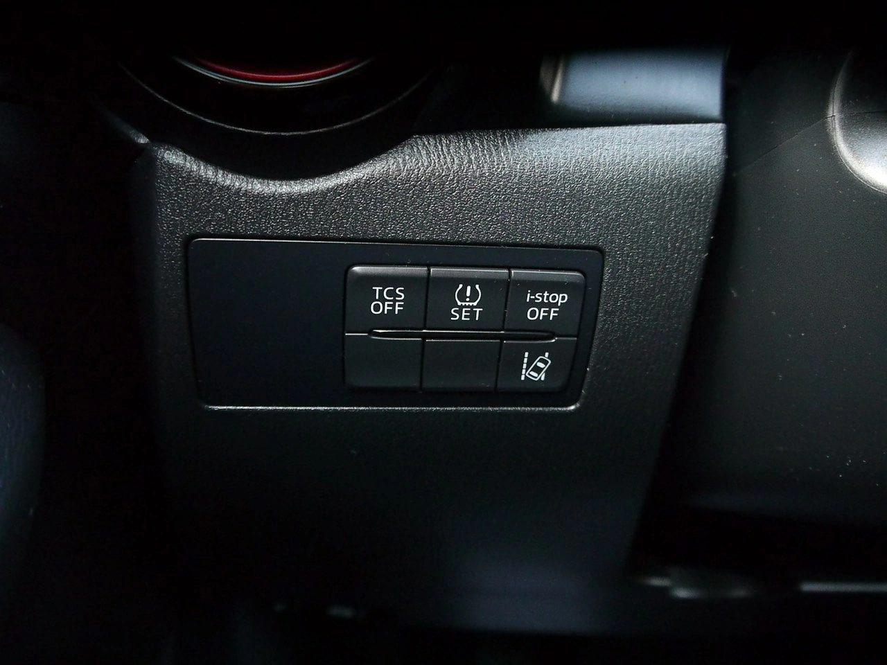 Mazda CX-3 - Zdjęcie 33