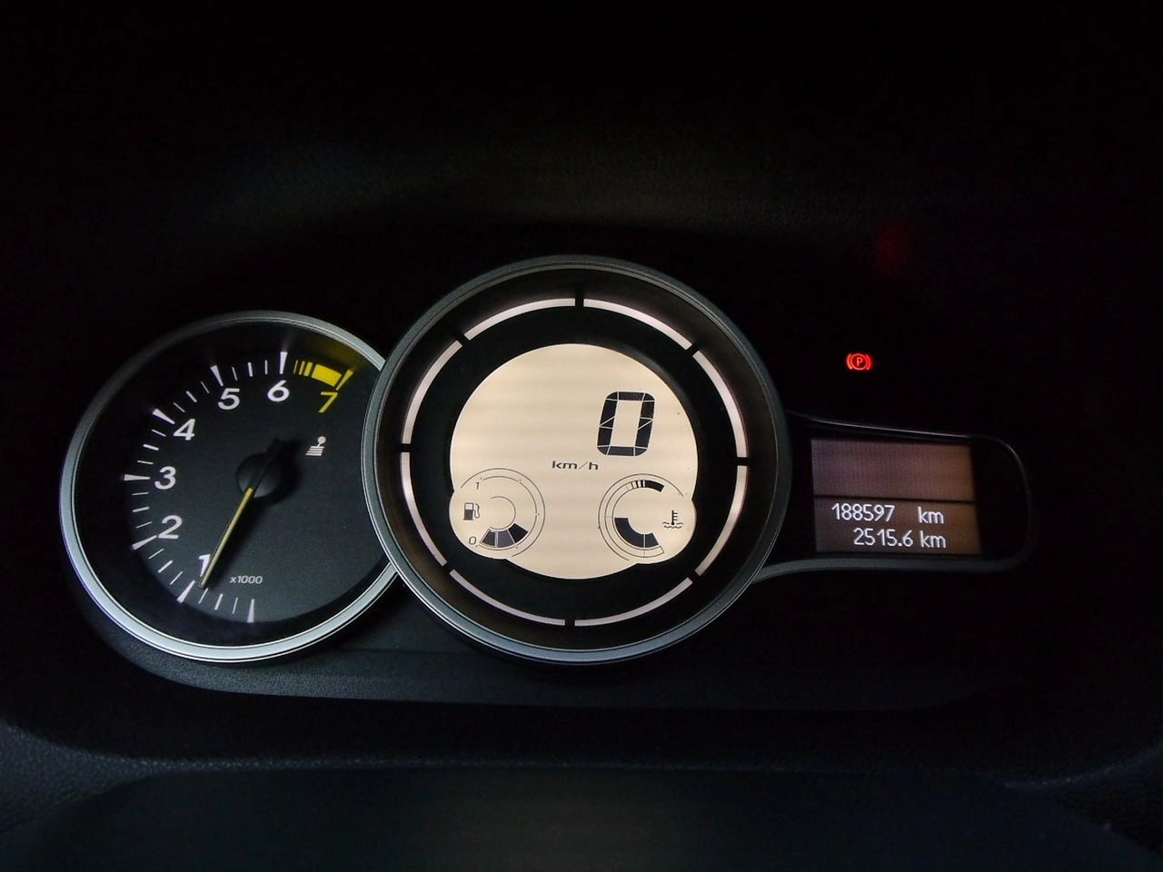 Renault Megane - Zdjęcie 31