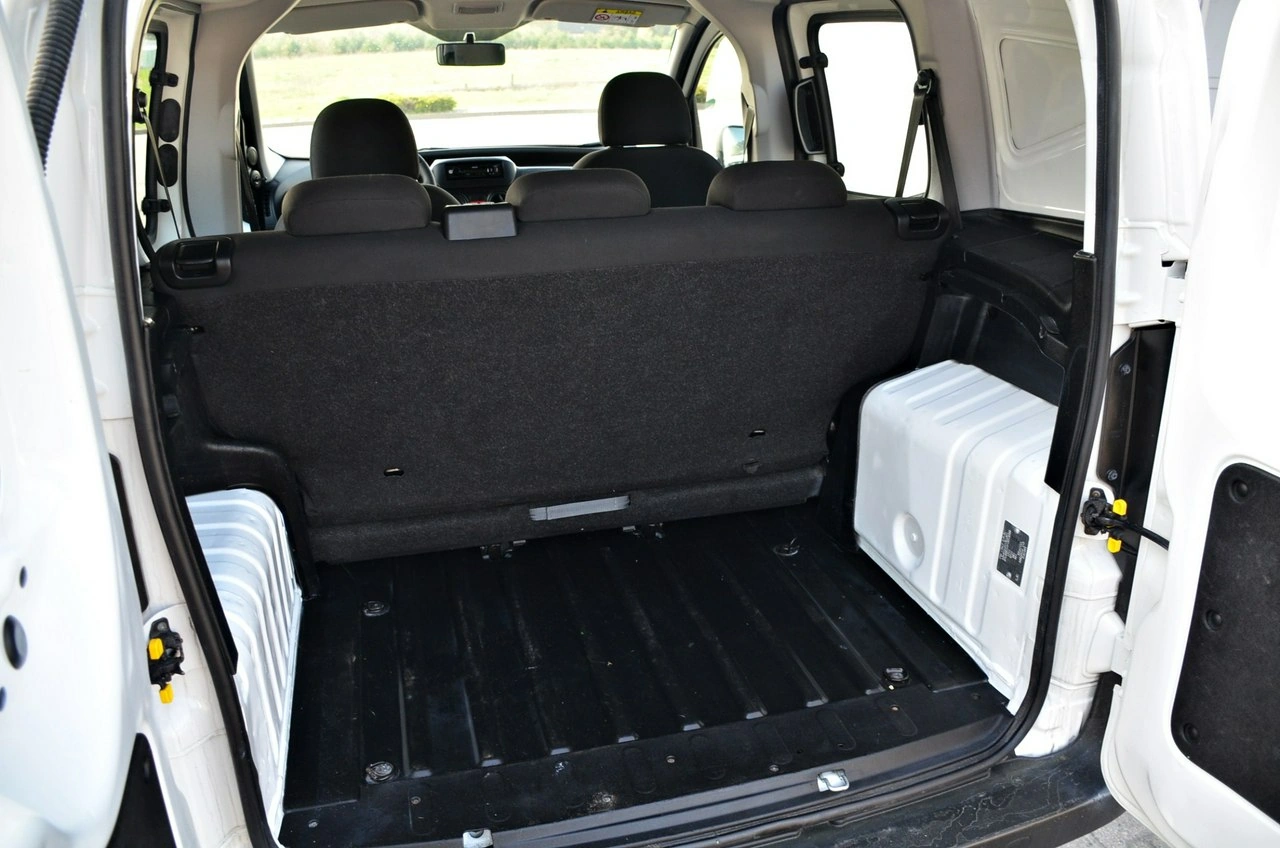 Fiat Fiorino - Zdjęcie 14