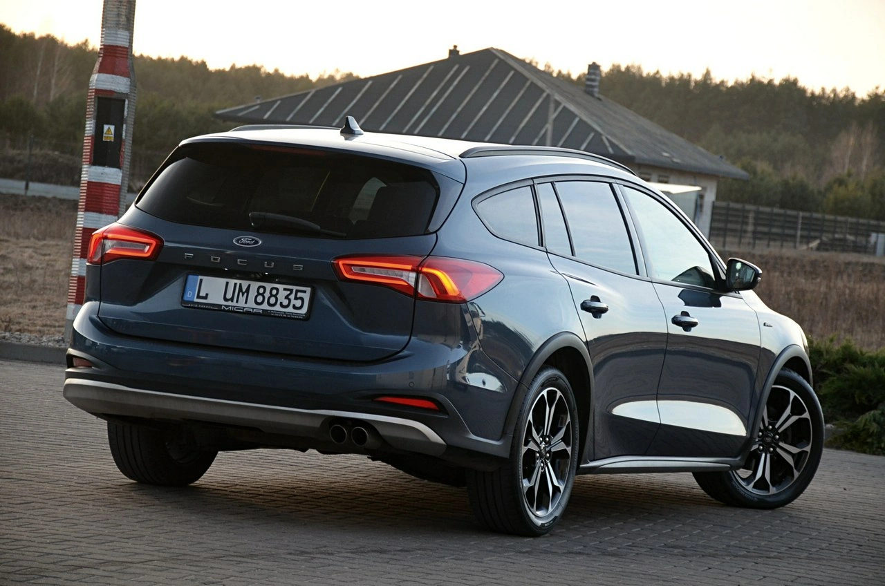 Ford Focus - Zdjęcie 12