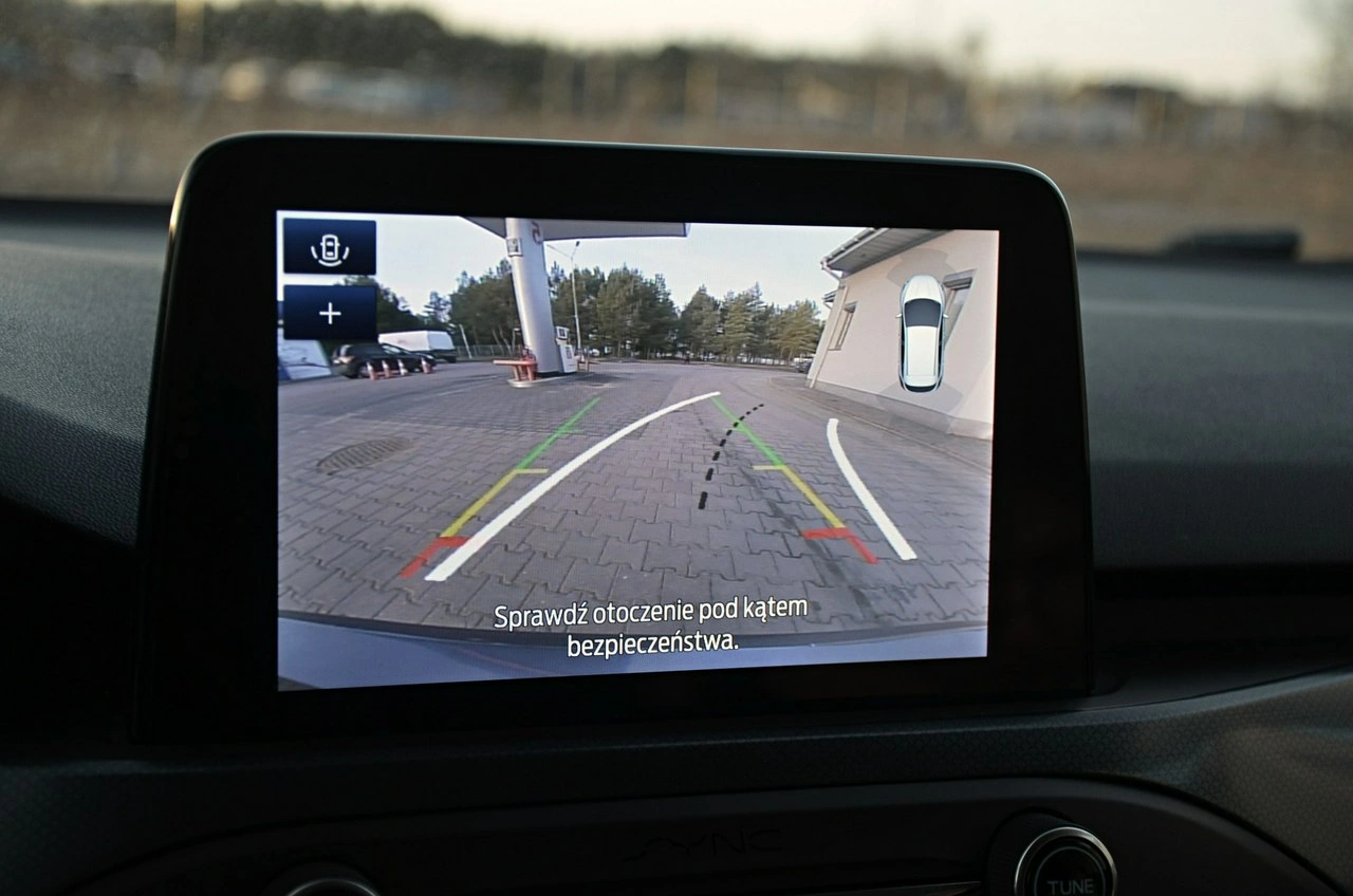 Ford Focus - Zdjęcie 25