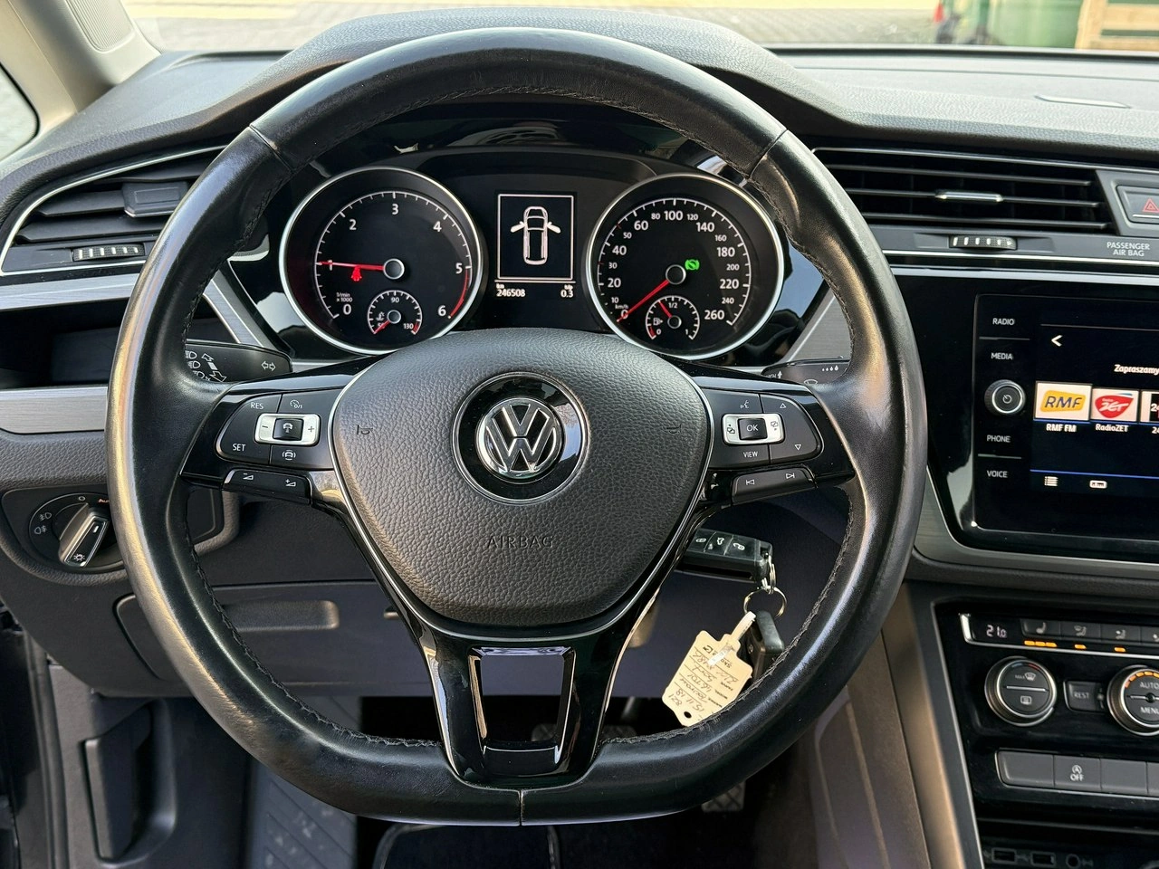 Volkswagen Touran - Zdjęcie 66