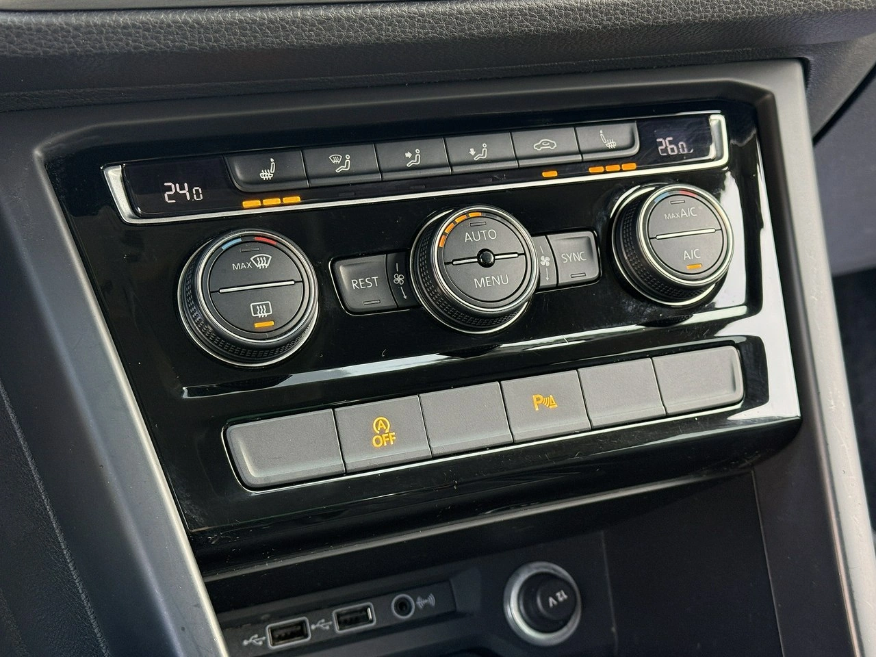 Volkswagen Touran - Zdjęcie 6