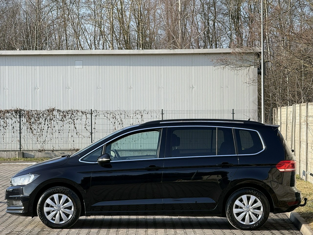 Volkswagen Touran - Zdjęcie 32