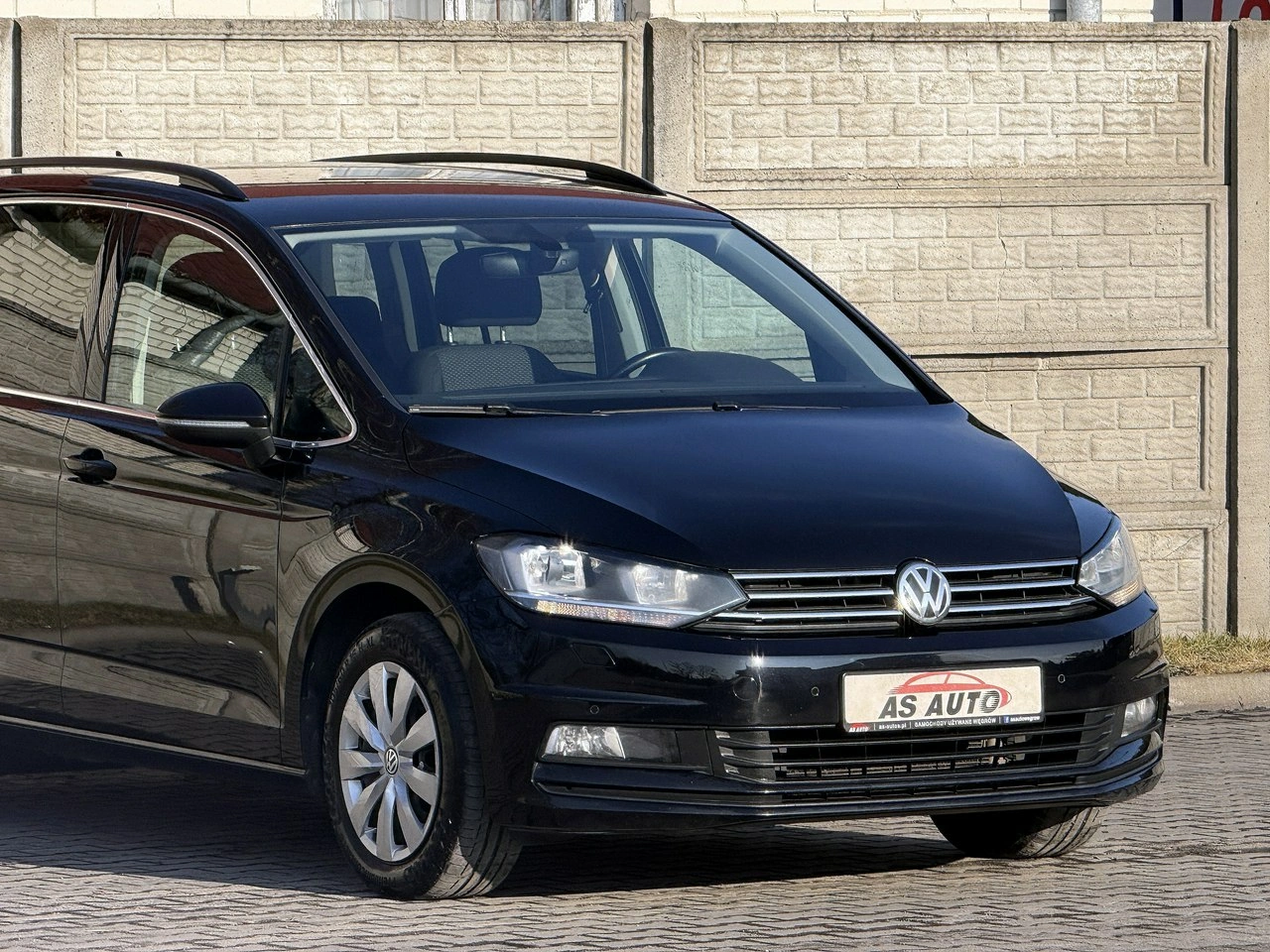 Volkswagen Touran - Zdjęcie 38