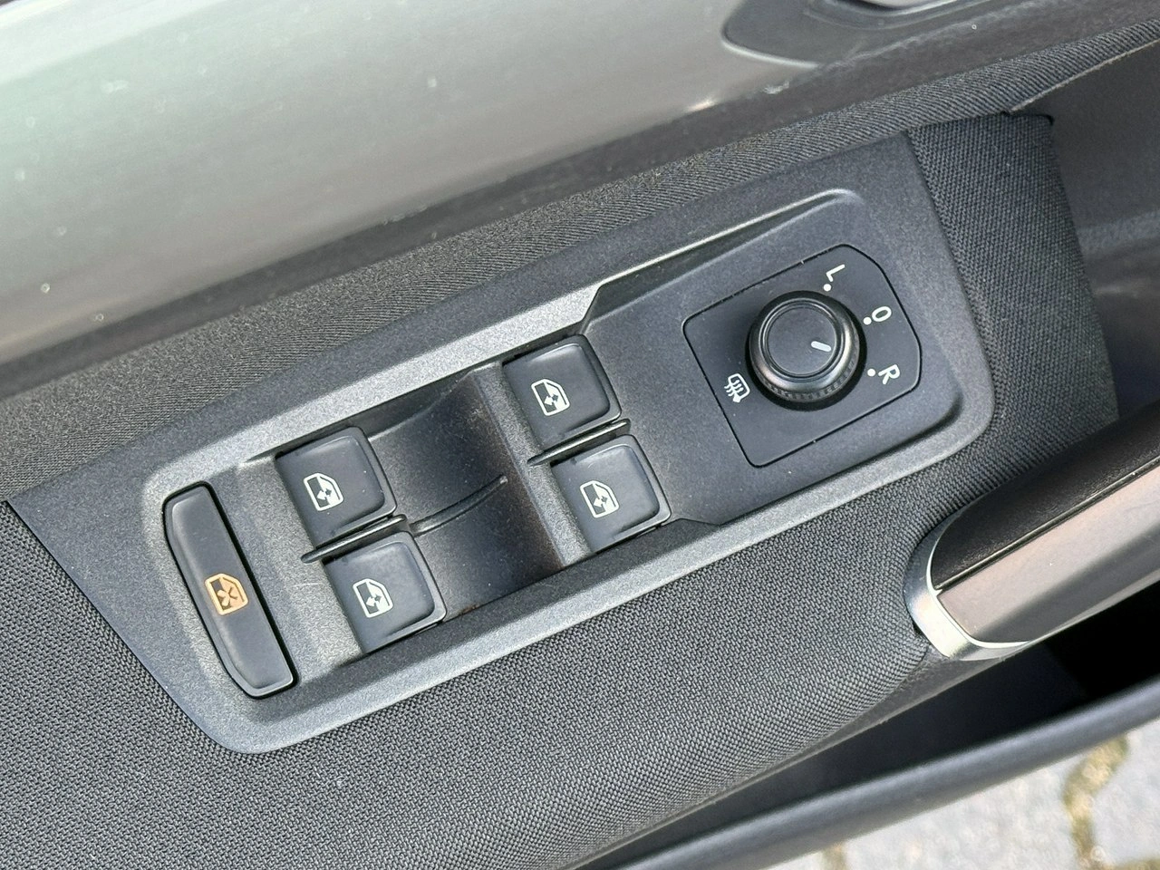 Volkswagen Touran - Zdjęcie 13