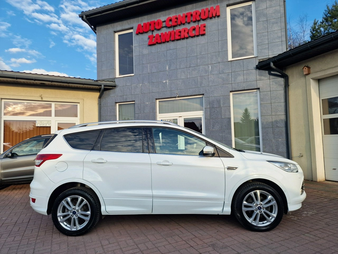 Ford Kuga - Zdjęcie 13