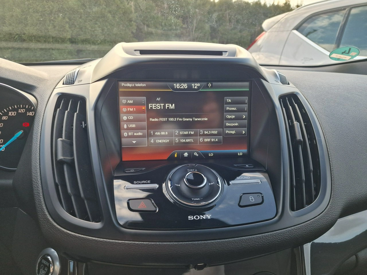 Ford Kuga - Zdjęcie 26