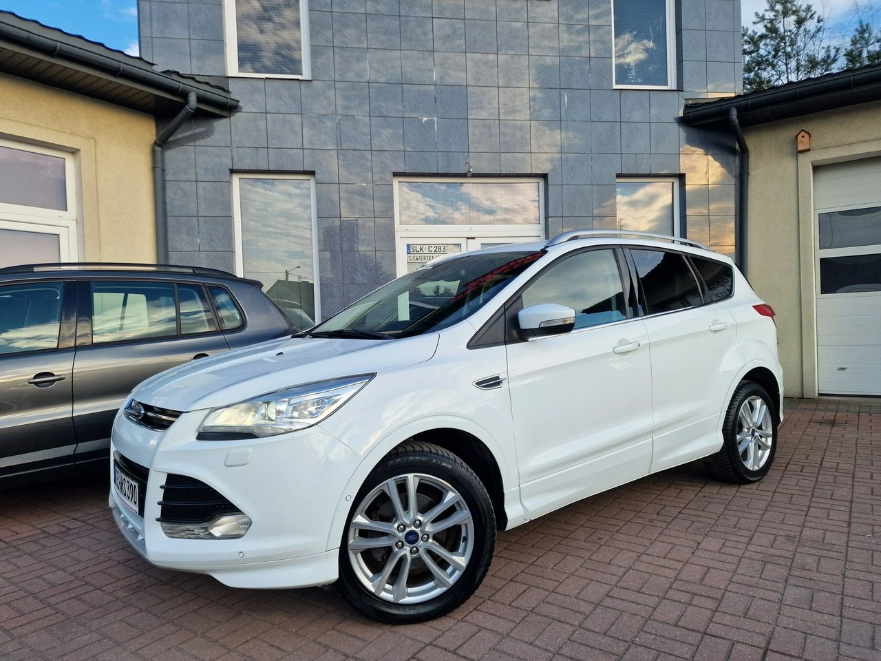 Ford Kuga - Zdjęcie 3