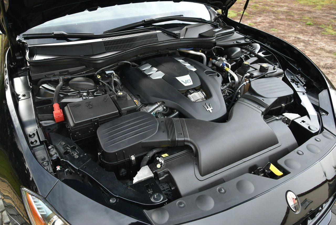 Maserati Ghibli - Zdjęcie 36