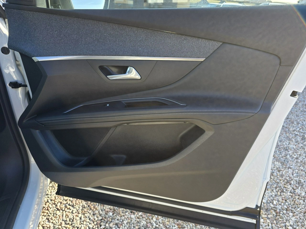 Peugeot 5008 - Zdjęcie 11