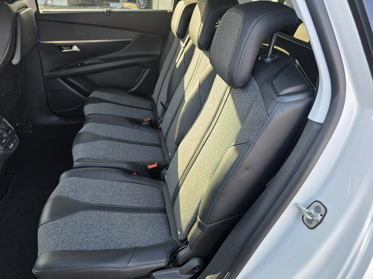 Peugeot 5008 - Zdjęcie 21