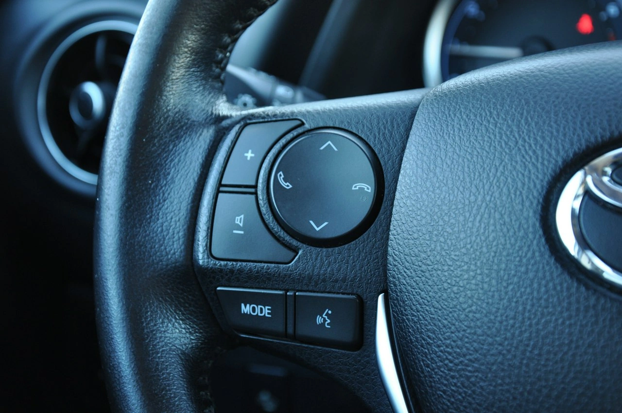 Toyota Corolla - Zdjęcie 13