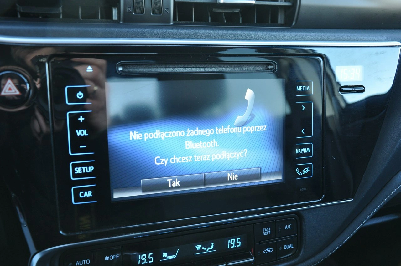 Toyota Corolla - Zdjęcie 21