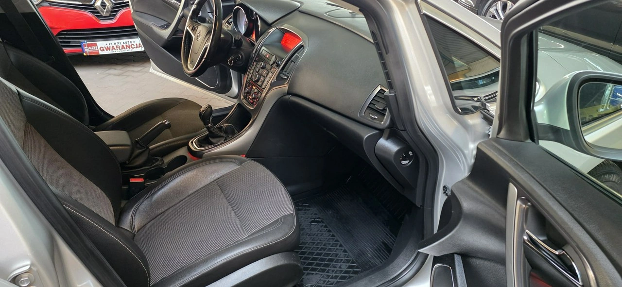 Opel Astra - Zdjęcie 16