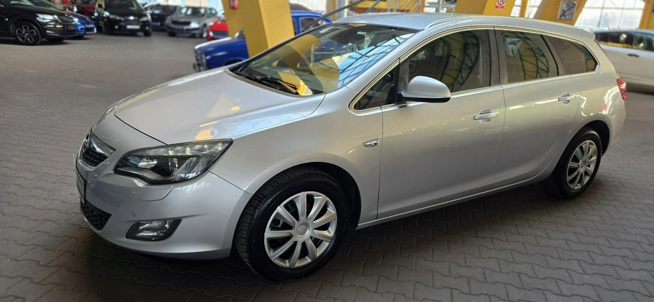 Opel Astra - Zdjęcie 3