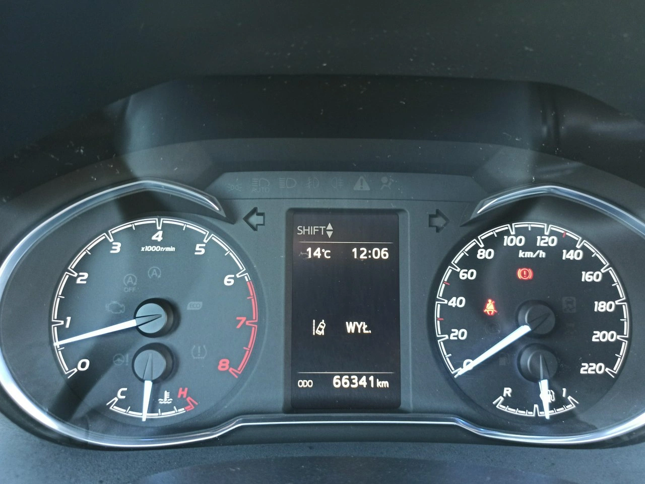 Toyota Yaris - Zdjęcie 22