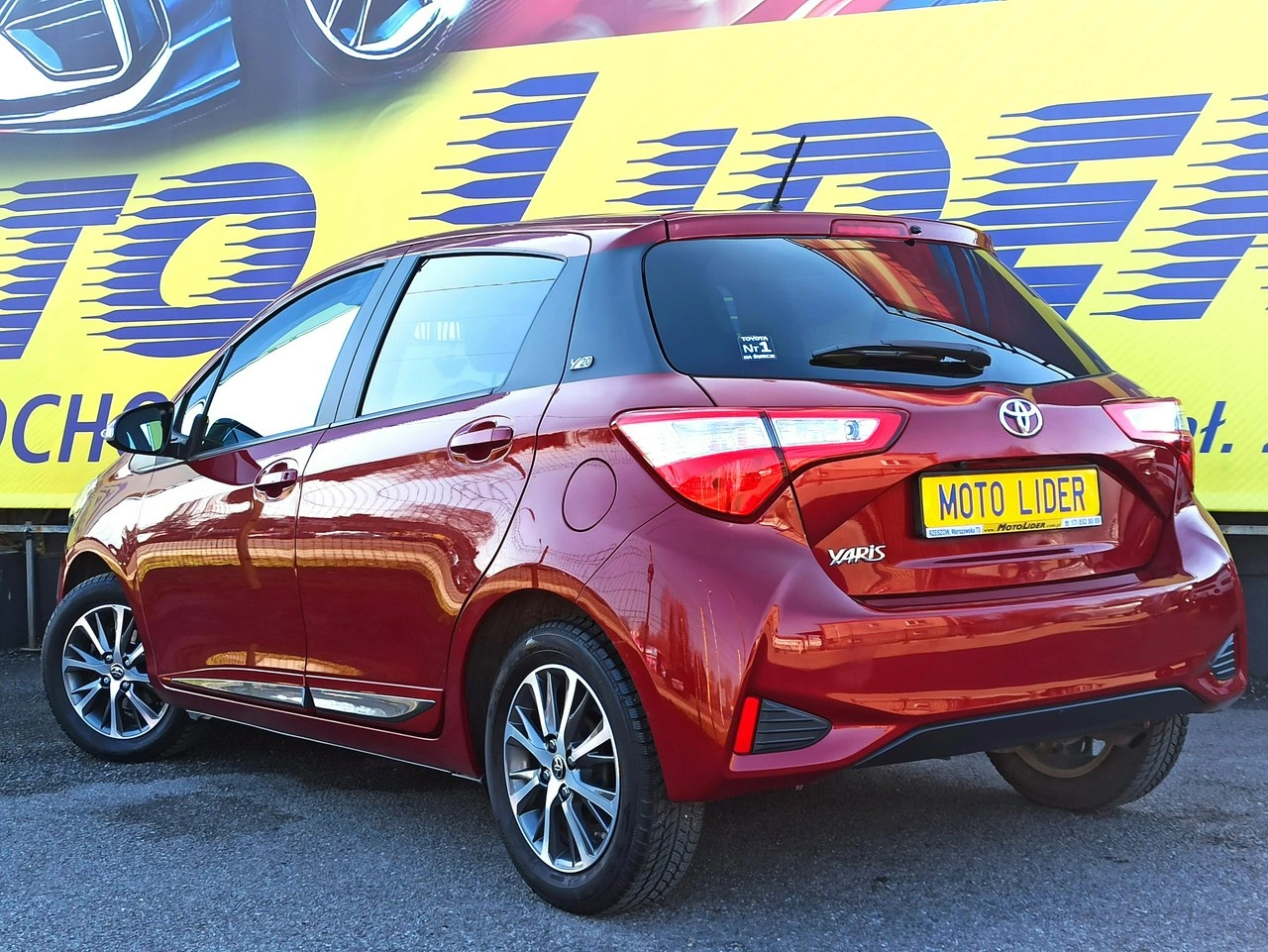 Toyota Yaris - Zdjęcie 3