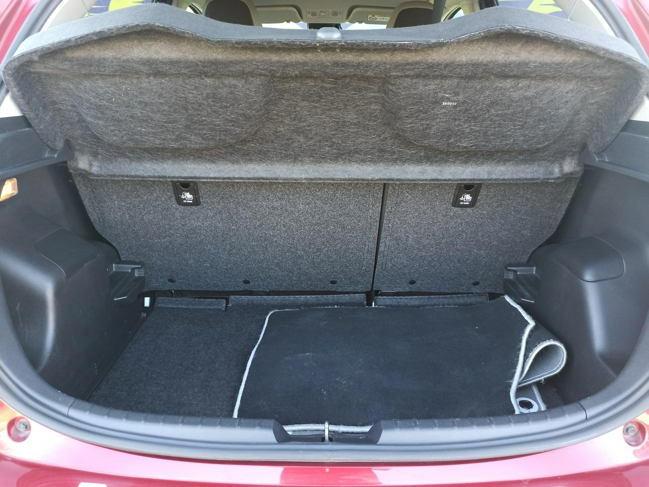 Toyota Yaris - Zdjęcie 7