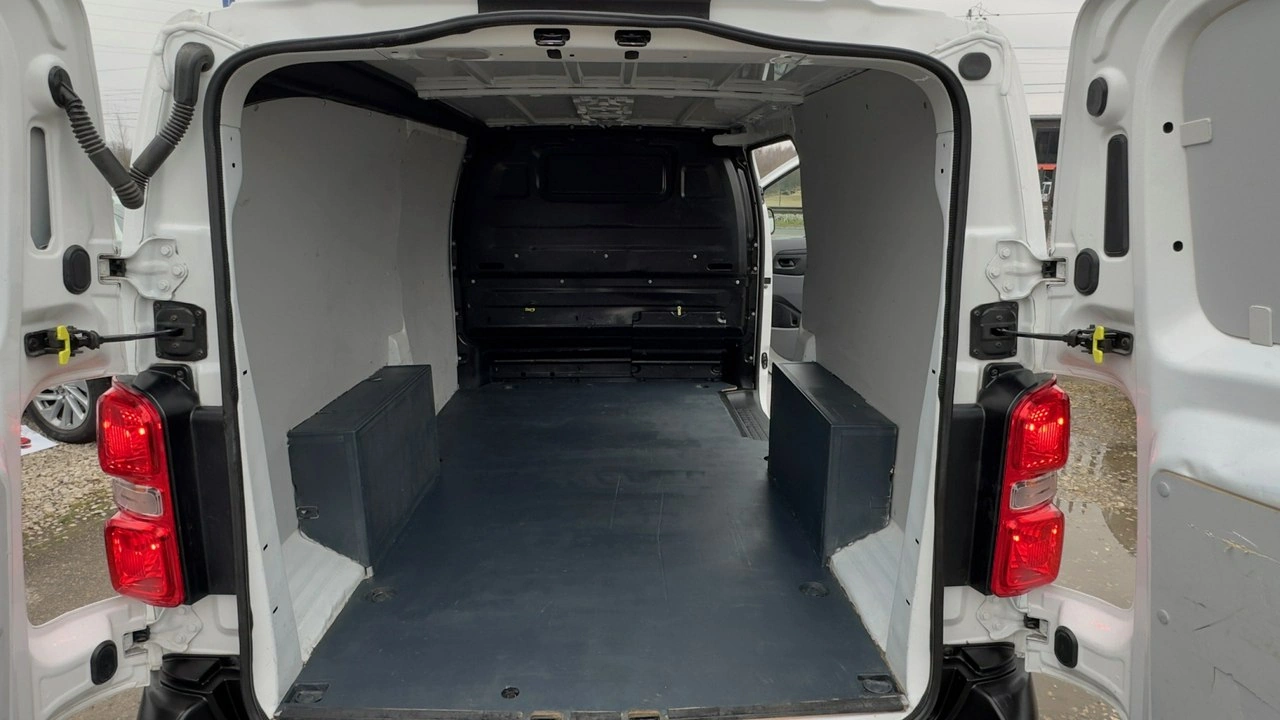 Opel Vivaro - Zdjęcie 37