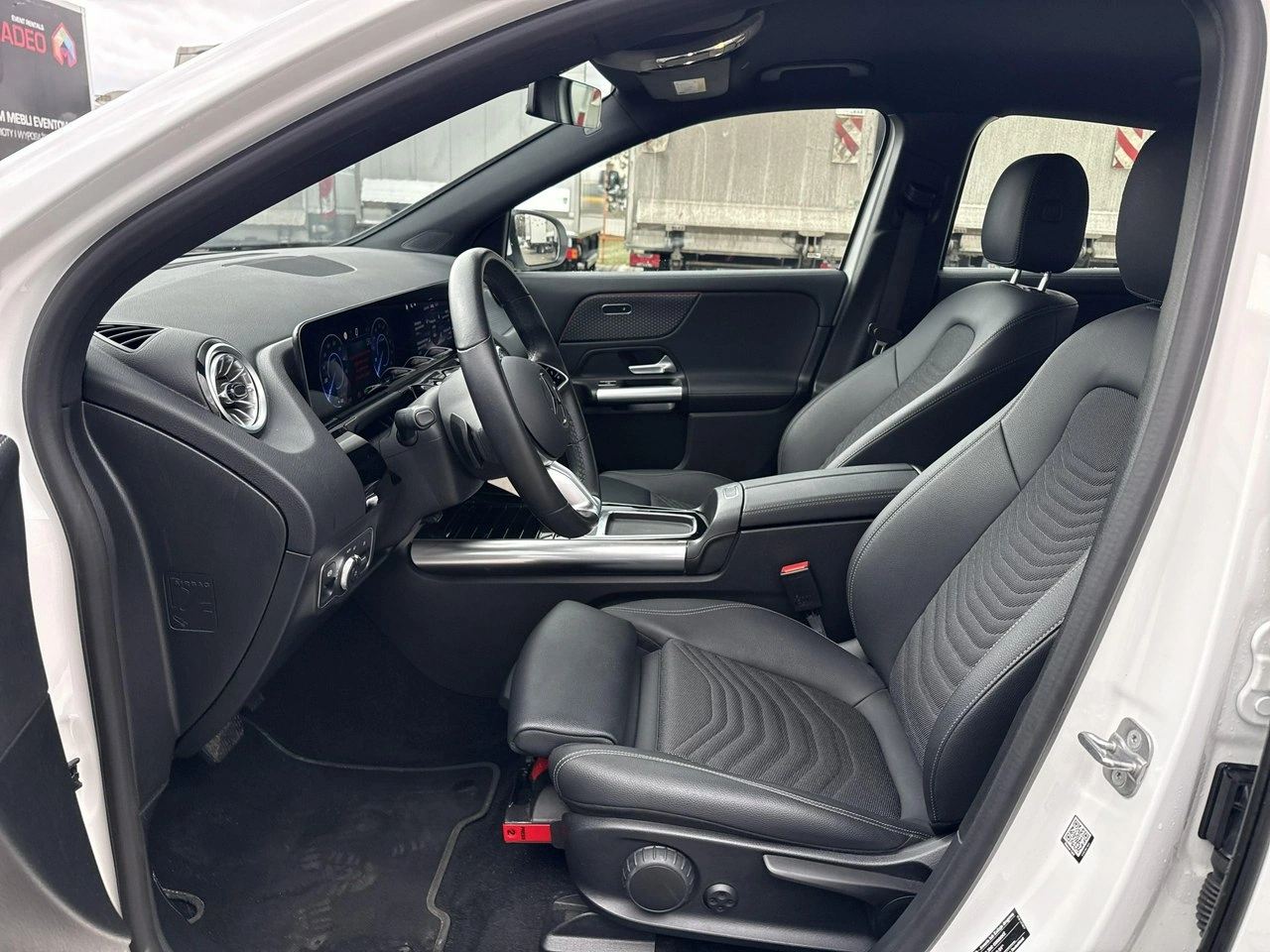 Mercedes EQA - Zdjęcie 10