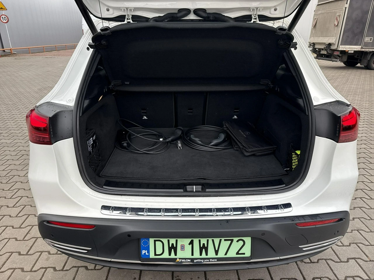 Mercedes EQA - Zdjęcie 15