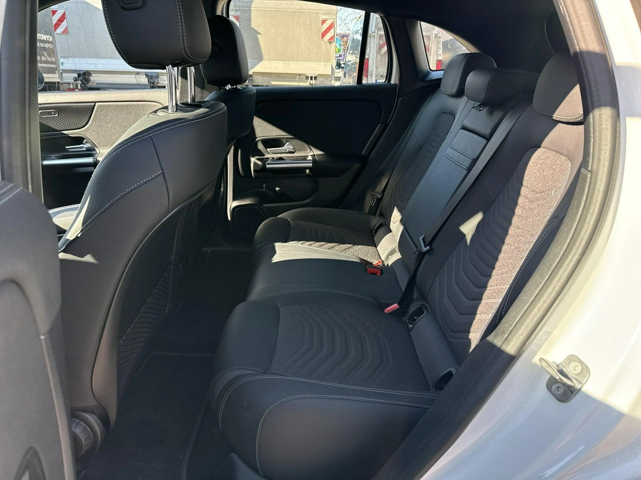 Mercedes EQA - Zdjęcie 14