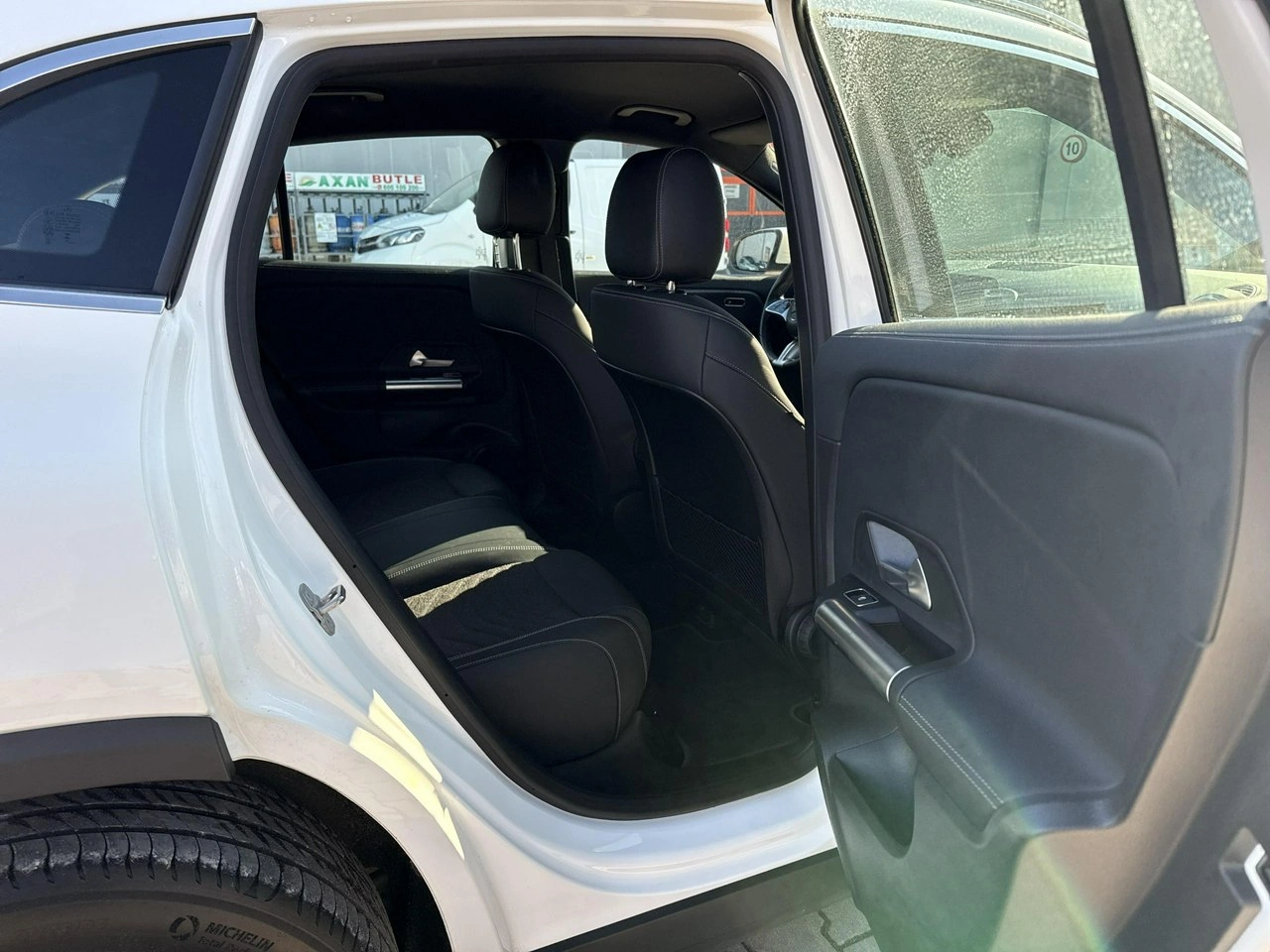 Mercedes EQA - Zdjęcie 17