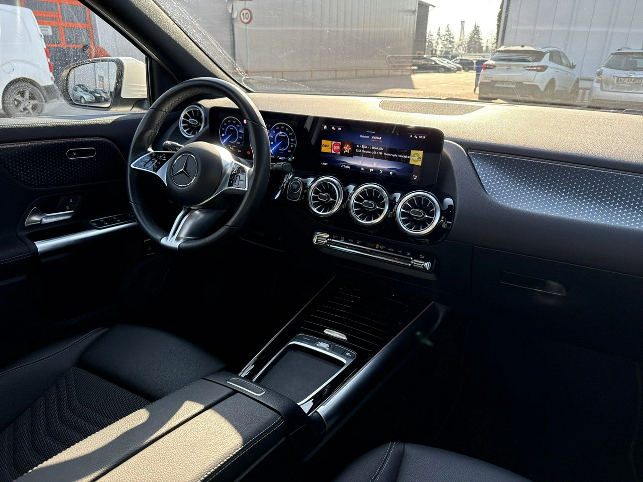 Mercedes EQA - Zdjęcie 21