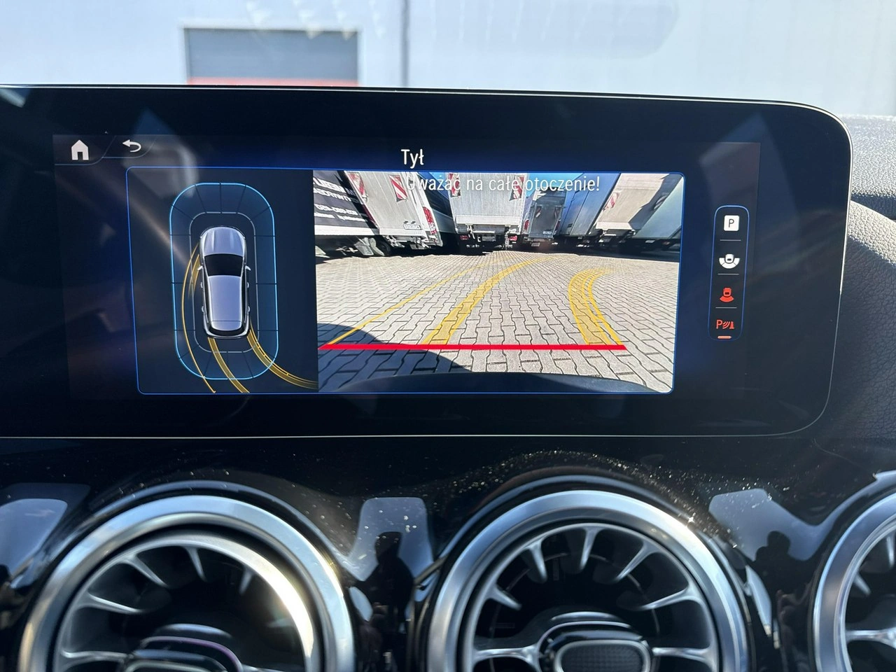 Mercedes EQA - Zdjęcie 26