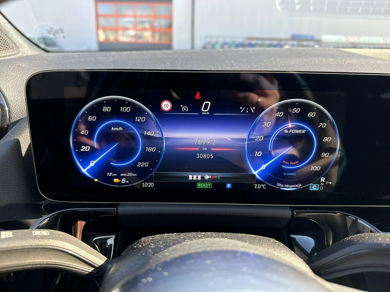 Mercedes EQA - Zdjęcie 27