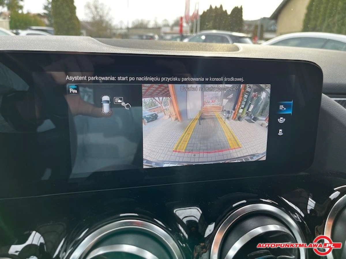 Mercedes-Benz GLA - Zdjęcie 10