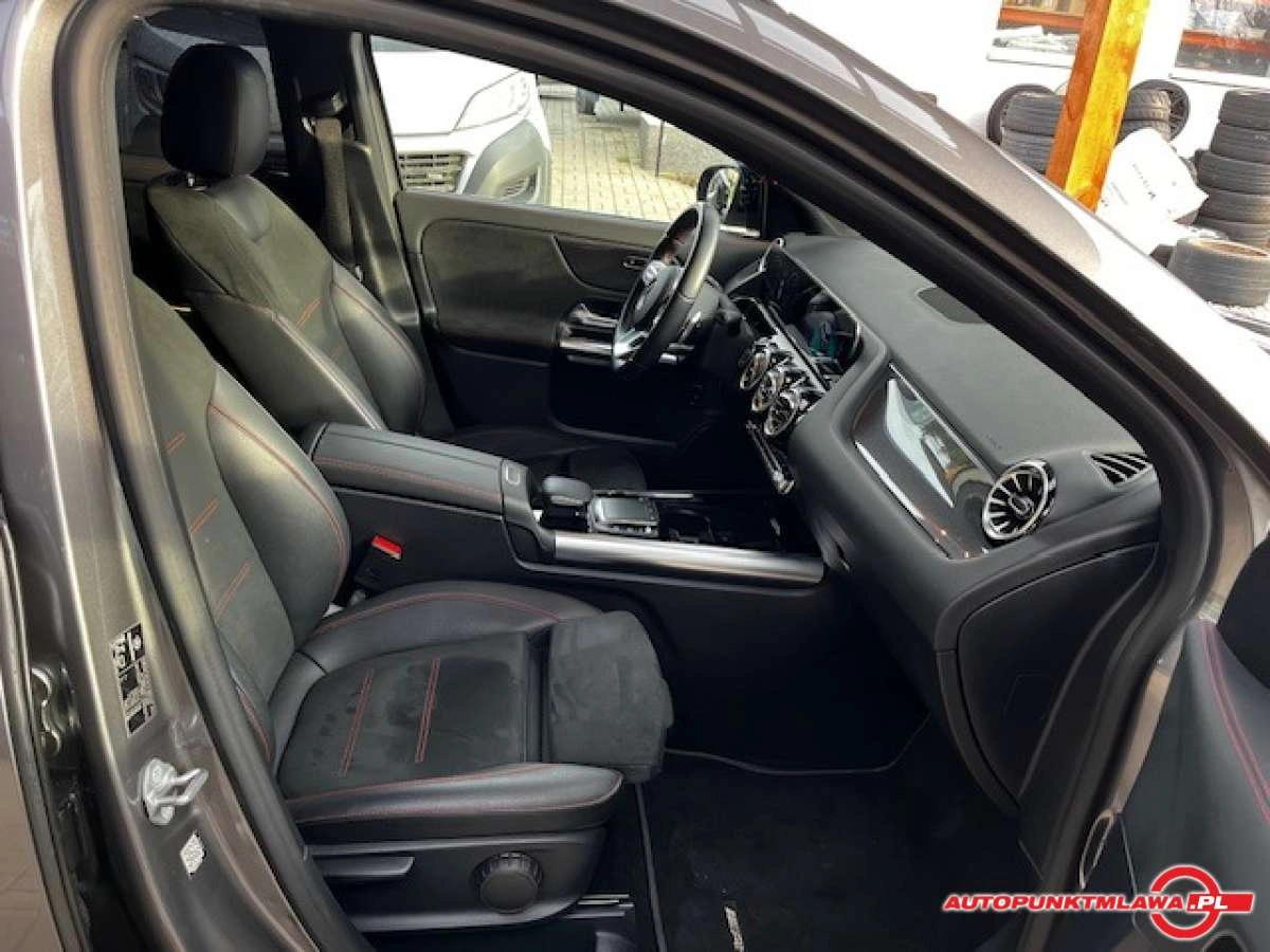 Mercedes-Benz GLA - Zdjęcie 12