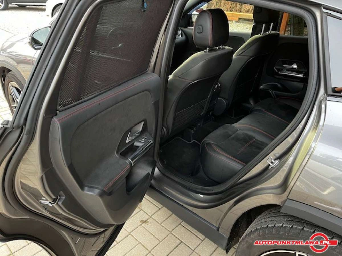 Mercedes-Benz GLA - Zdjęcie 18