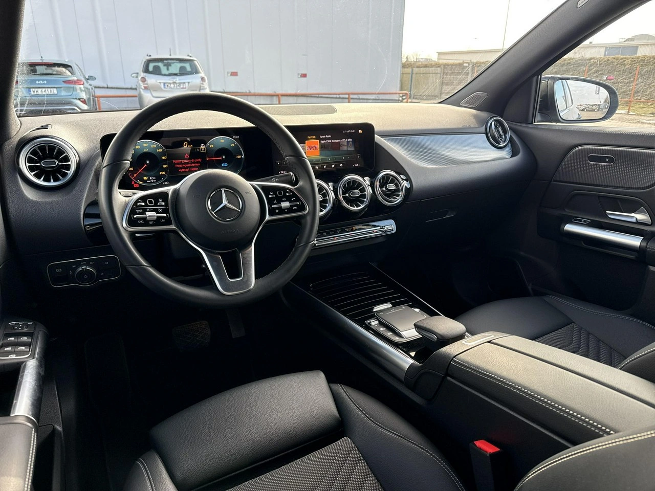 Mercedes EQA - Zdjęcie 12