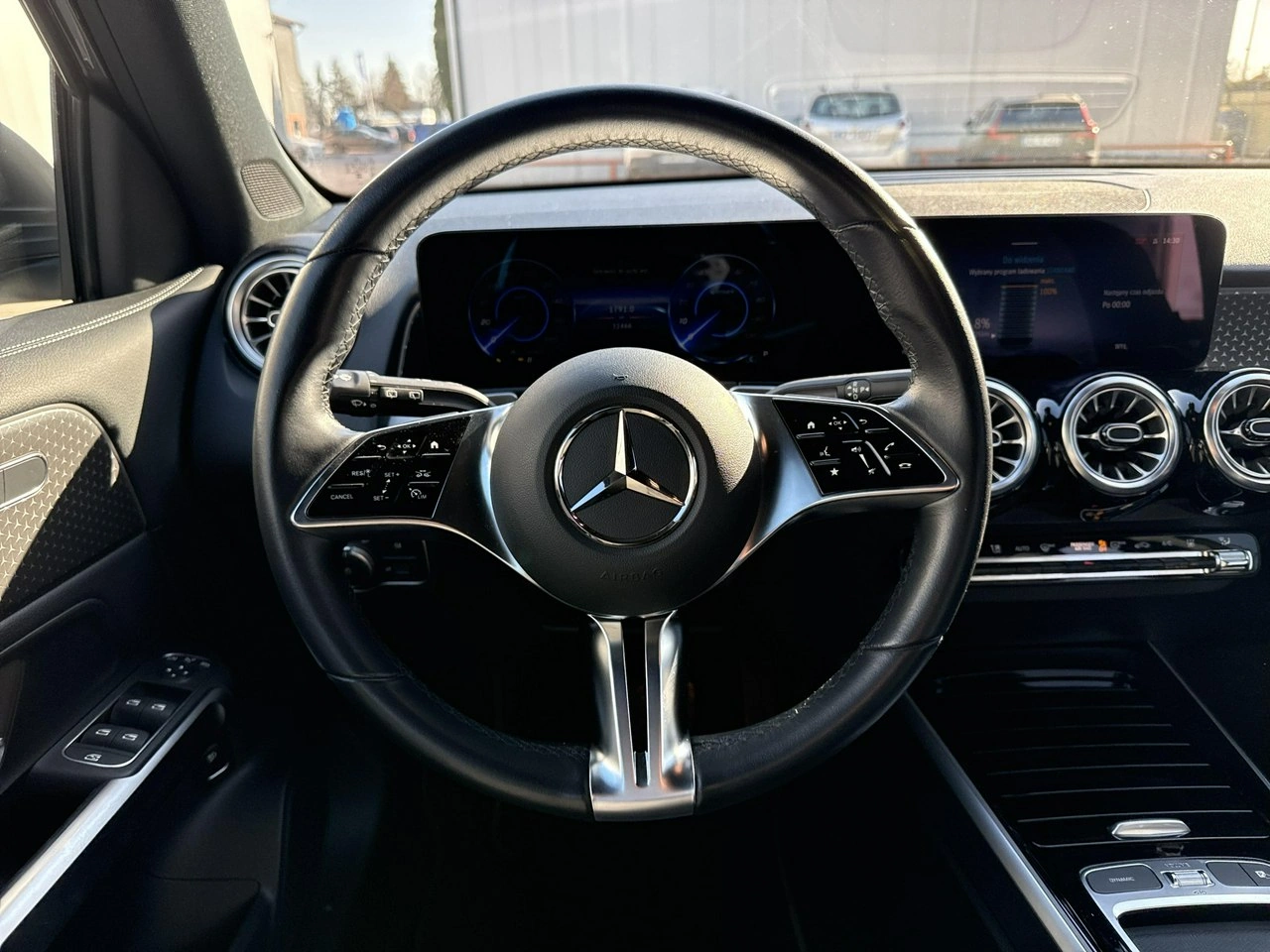 Mercedes EQB - Zdjęcie 25