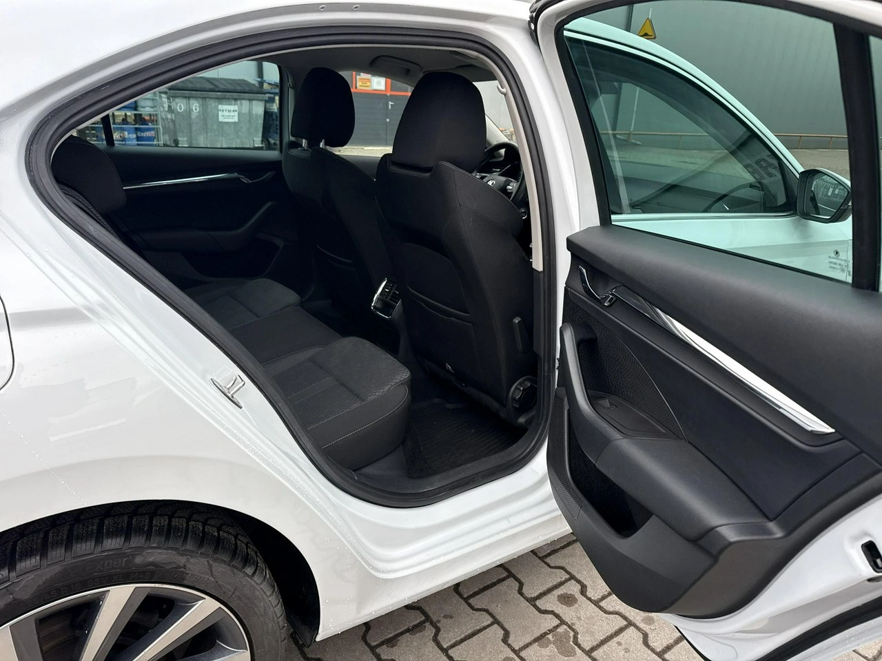 Skoda Octavia - Zdjęcie 16