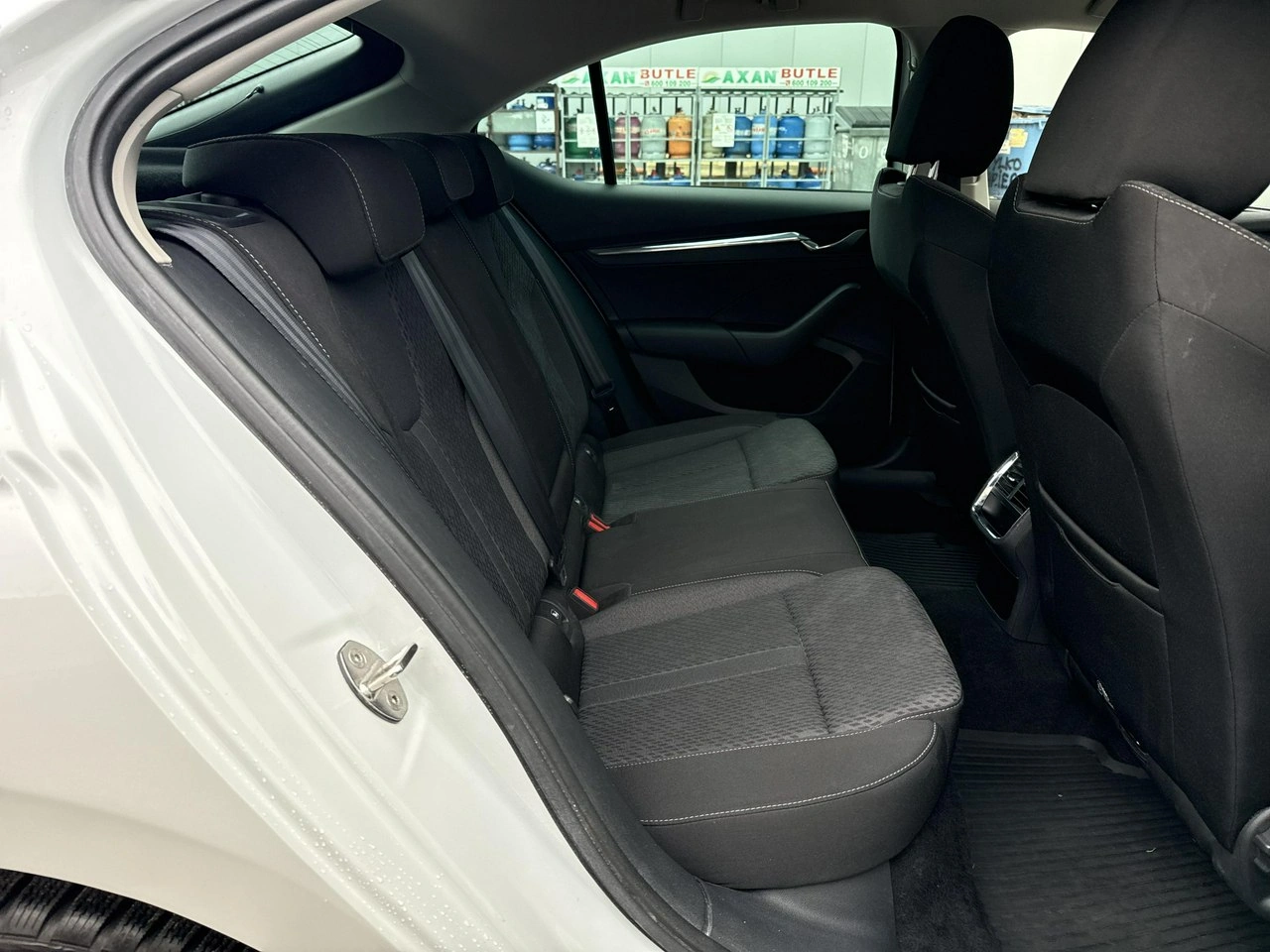 Skoda Octavia - Zdjęcie 17