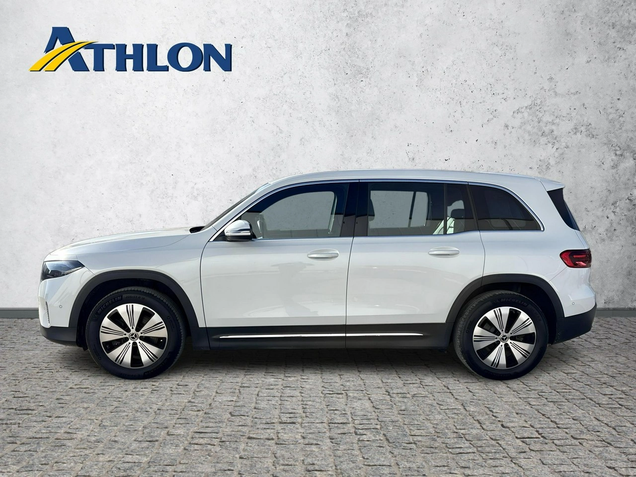 Mercedes EQB - Zdjęcie 1