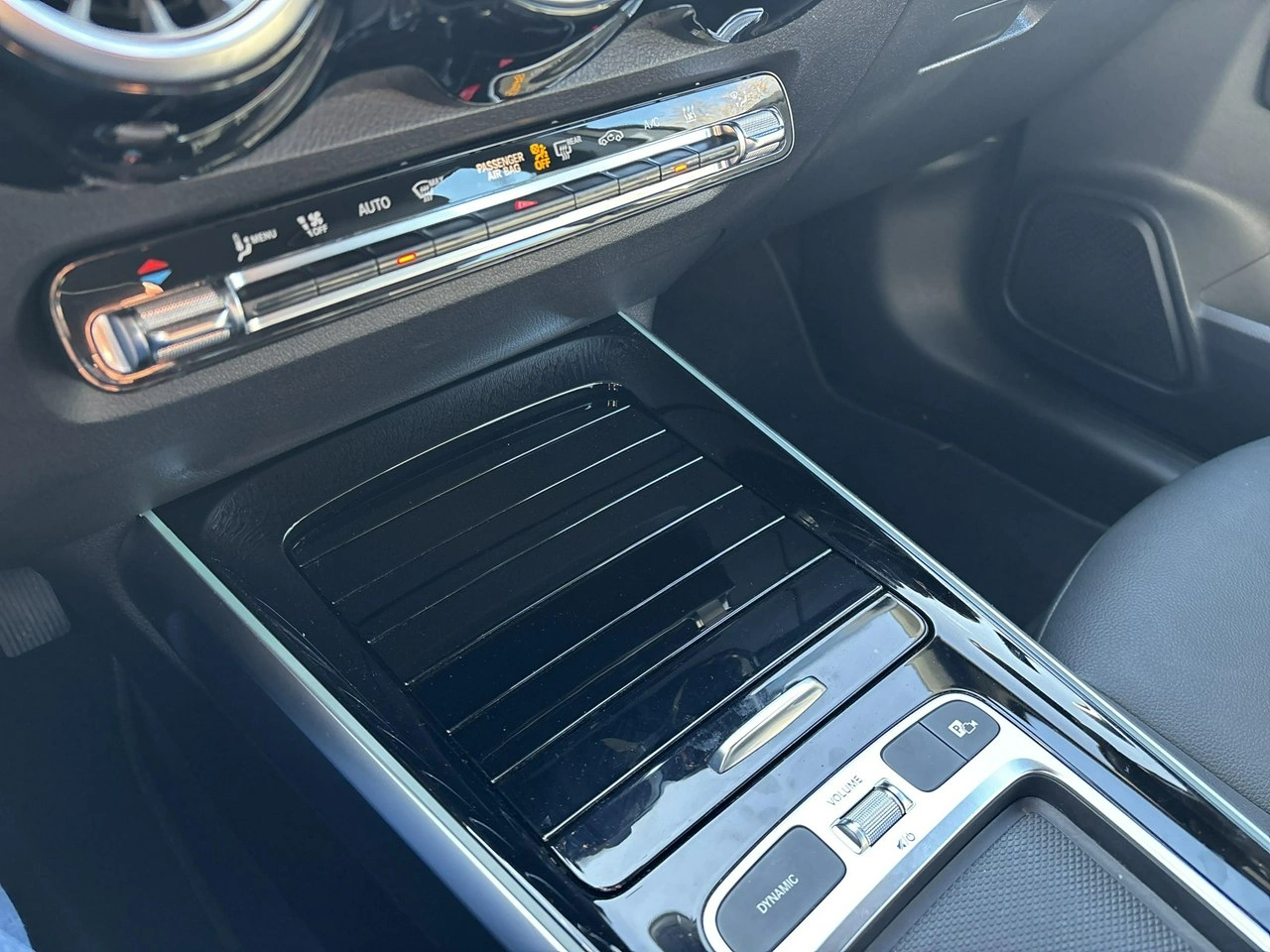 Mercedes EQB - Zdjęcie 20